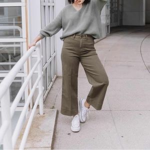 Loft Curvy Mid Rise High Rise Wide Leg Jeans